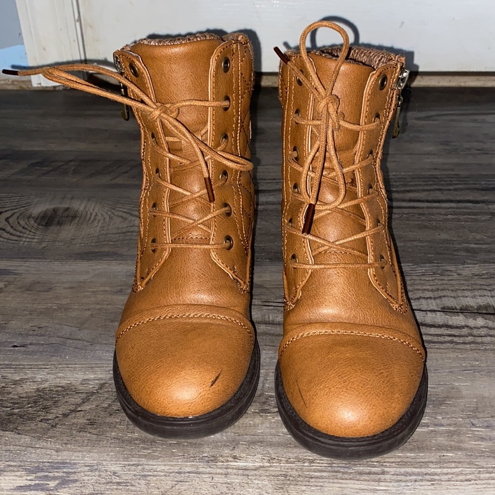 Brown boots